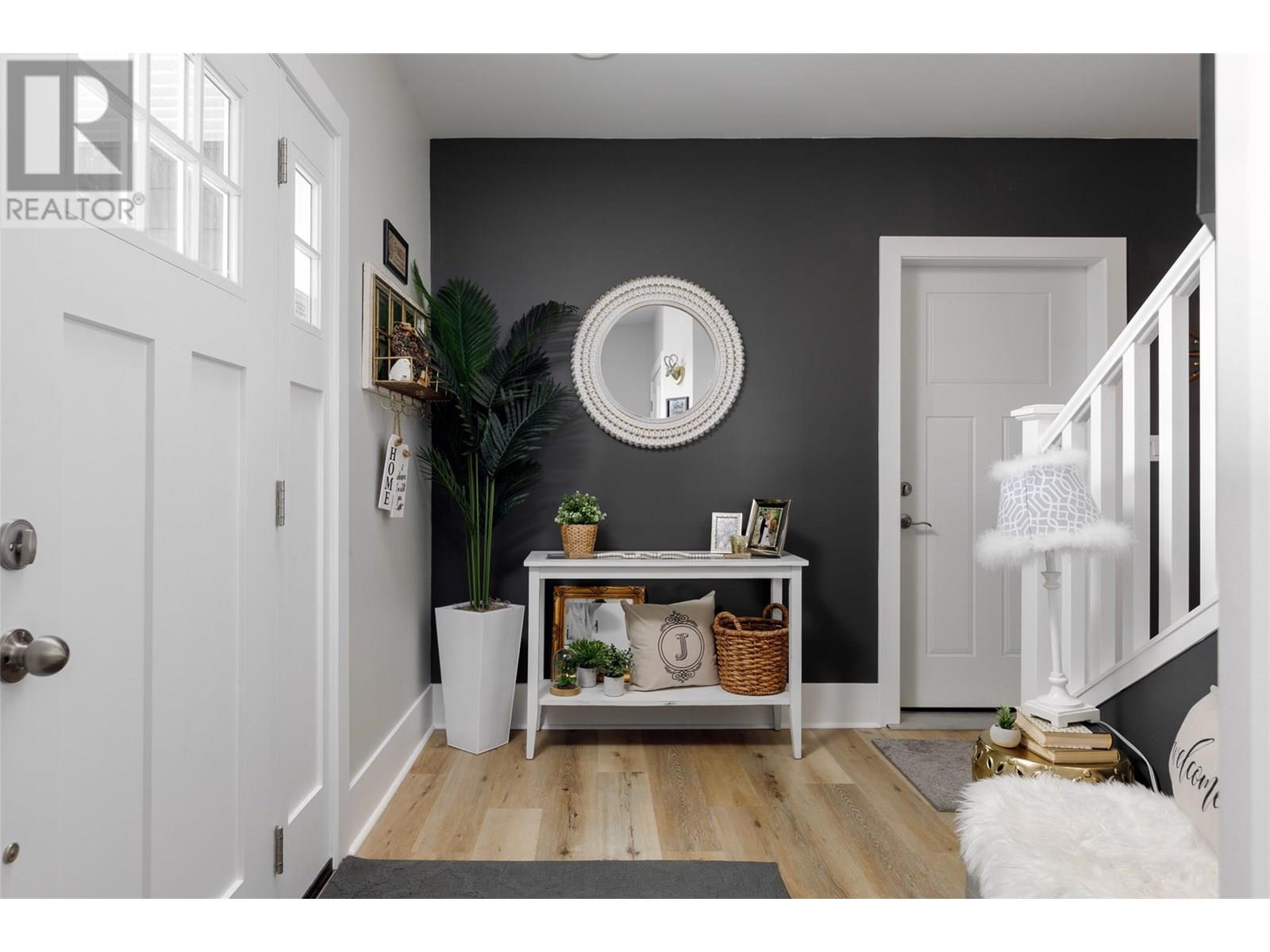  11935 Okanagan Centre Road West, Lake Country