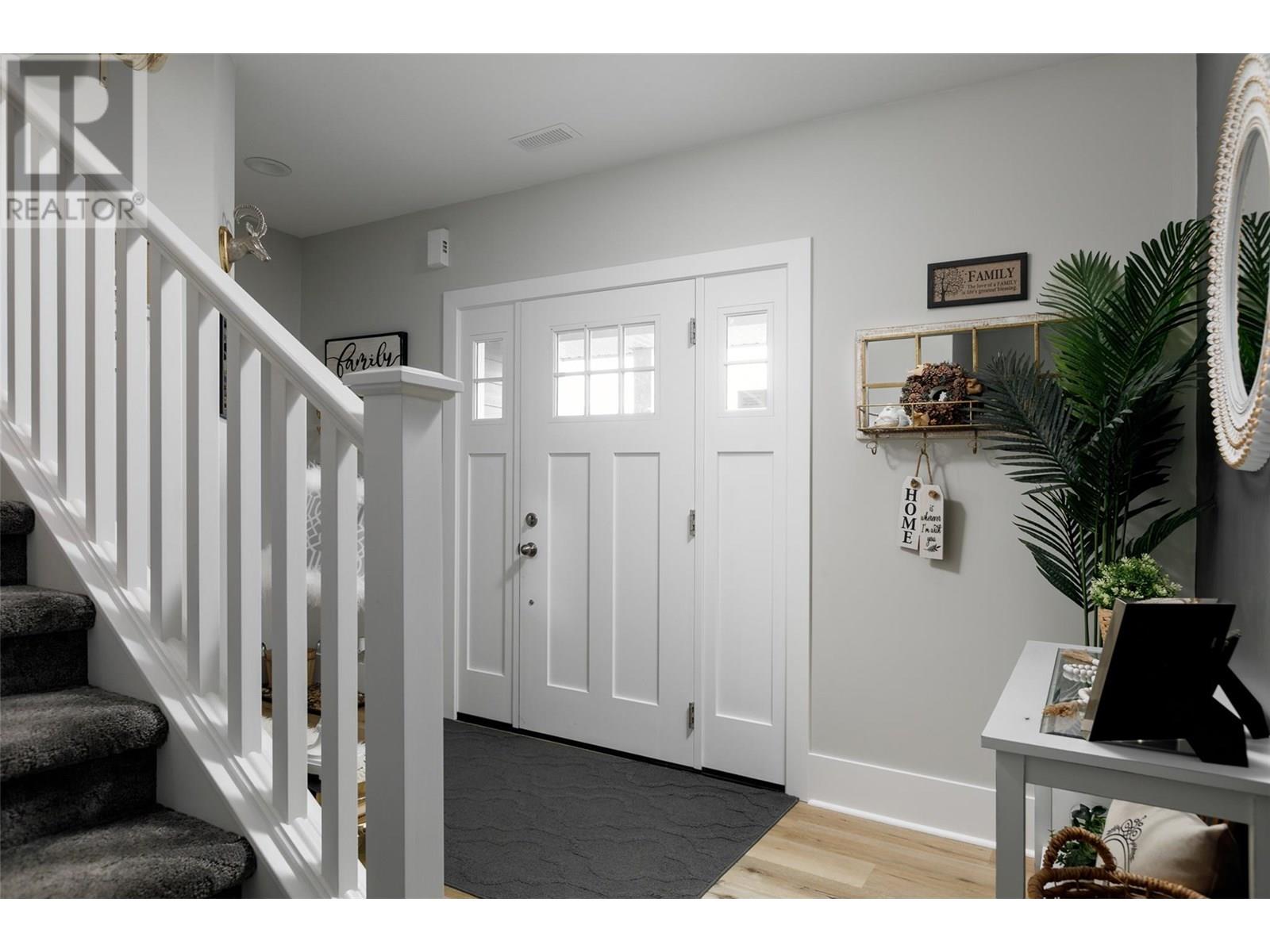  11935 Okanagan Centre Road West, Lake Country