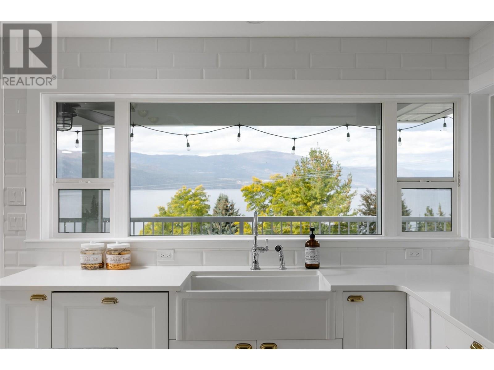  11935 Okanagan Centre Road West, Lake Country