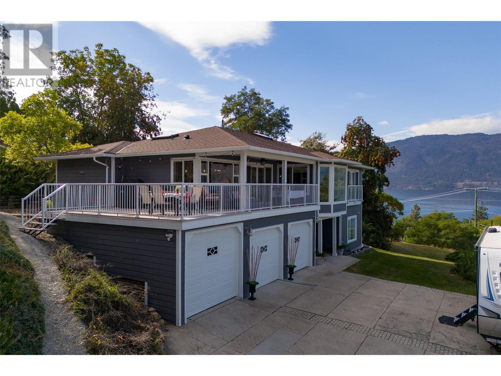  11935 Okanagan Centre Road West, Lake Country