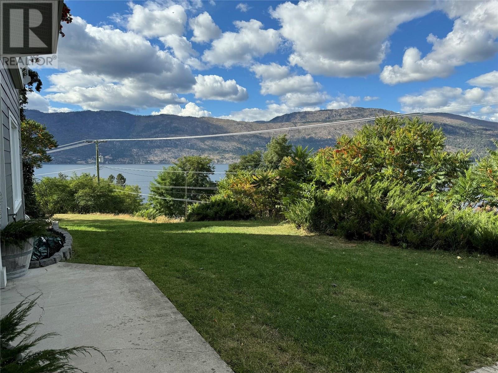  11935 Okanagan Centre Road West, Lake Country