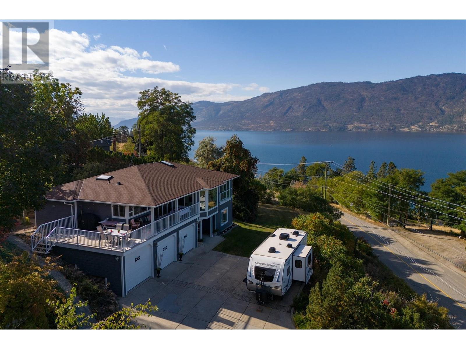  11935 Okanagan Centre Road West, Lake Country