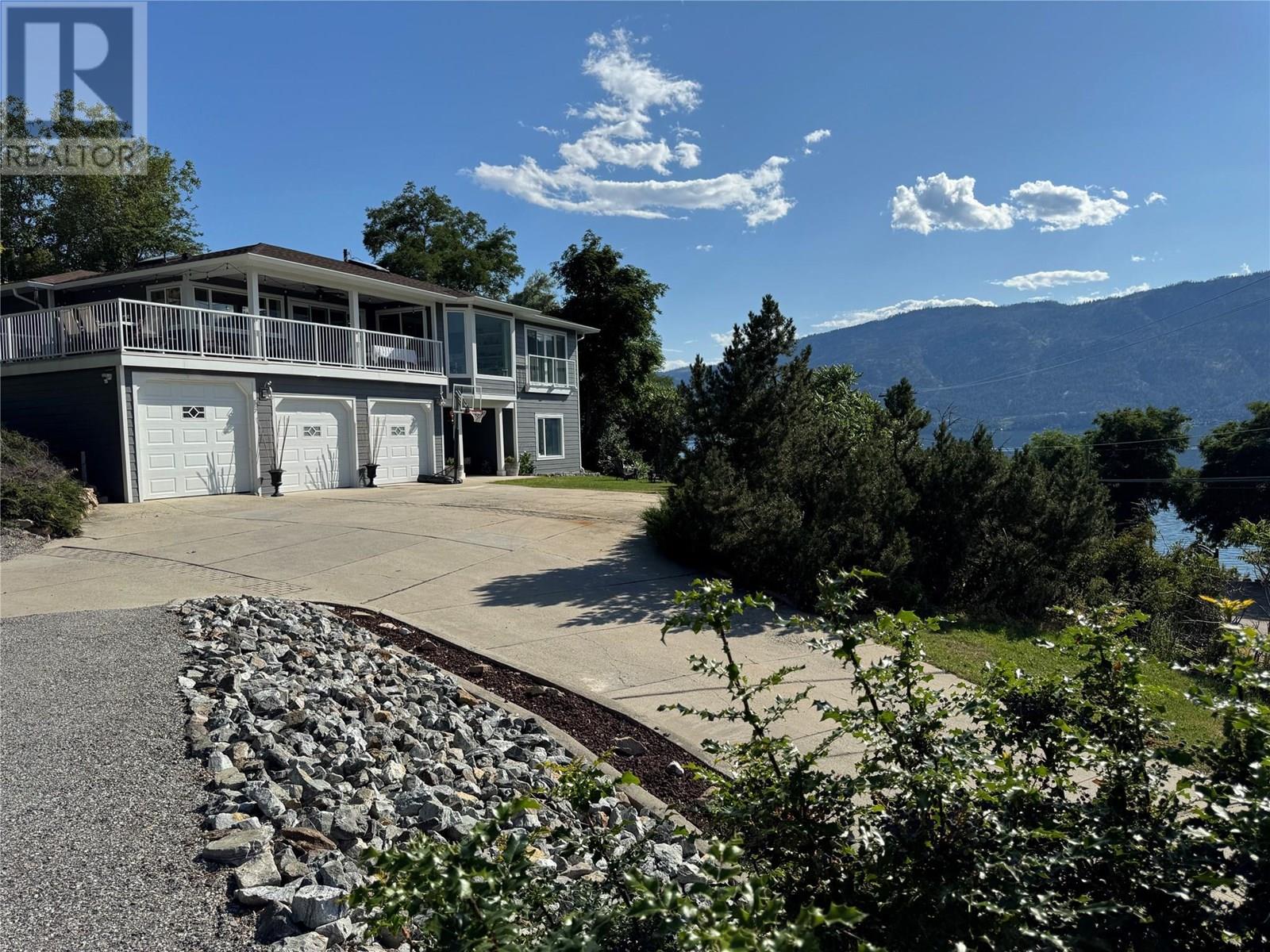  11935 Okanagan Centre Road West, Lake Country