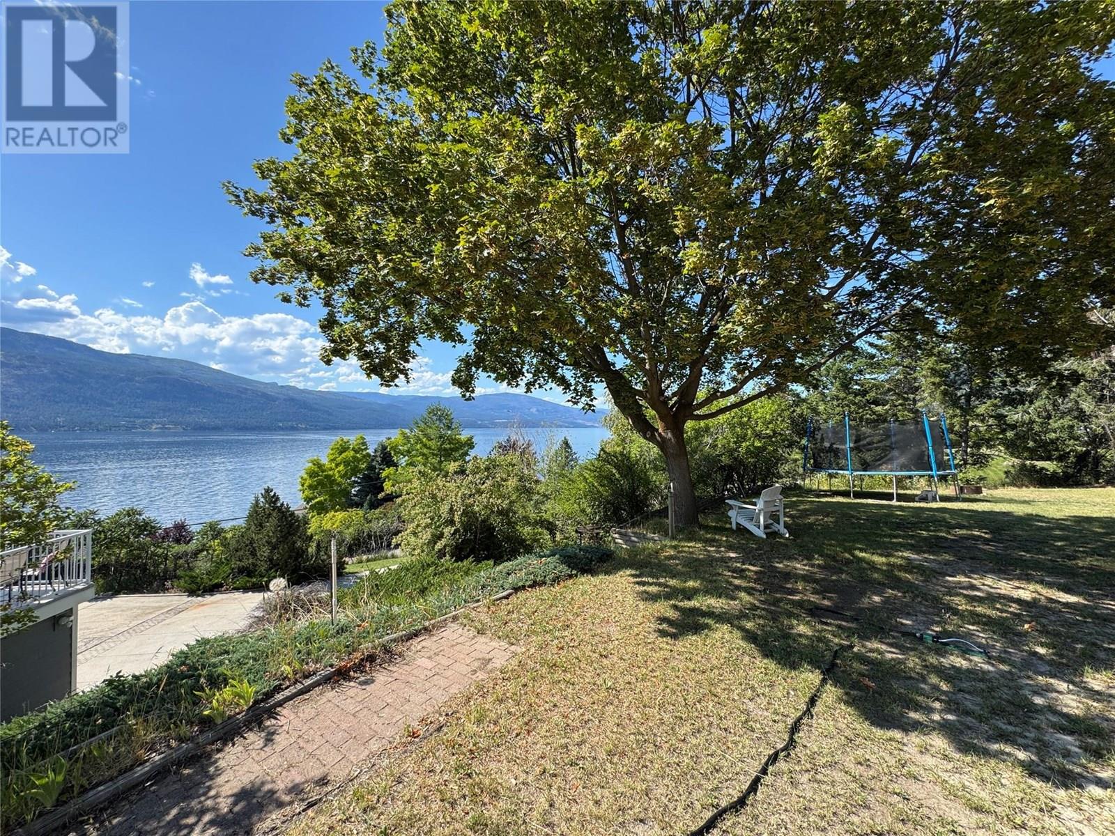  11935 Okanagan Centre Road West, Lake Country