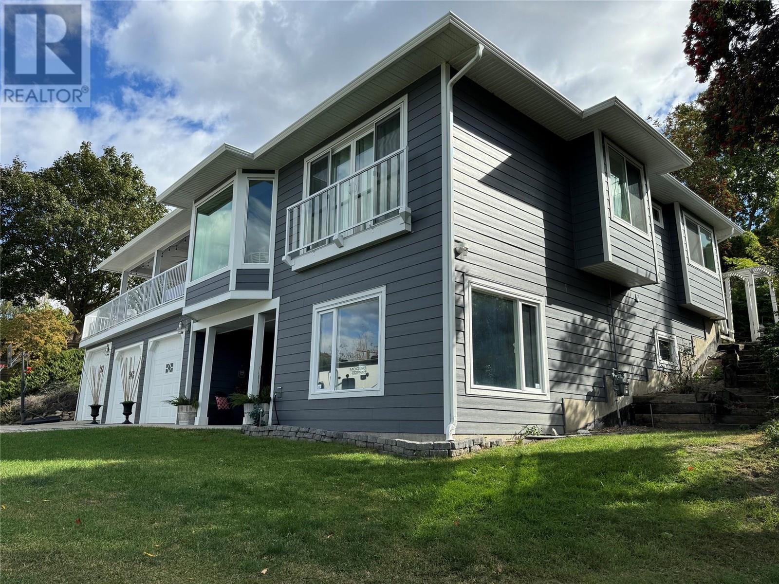  11935 Okanagan Centre Road West, Lake Country