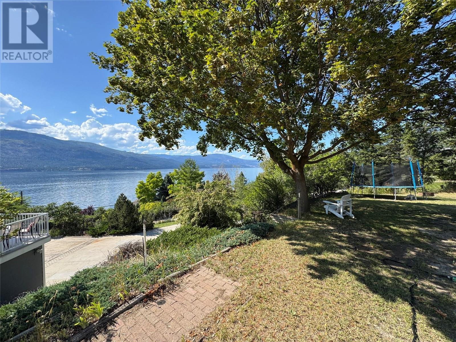  11935 Okanagan Centre Road West, Lake Country