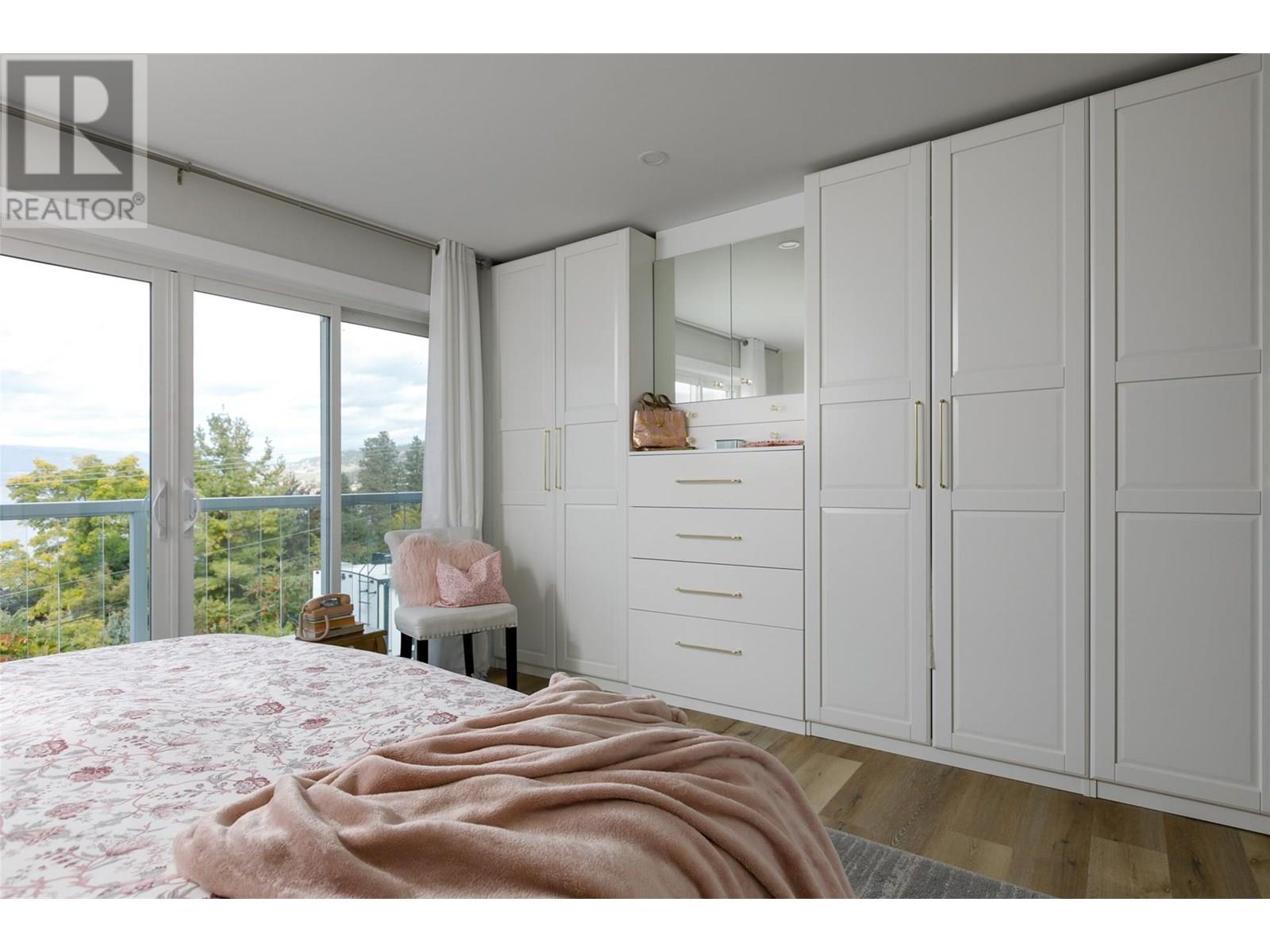  11935 Okanagan Centre Road West, Lake Country