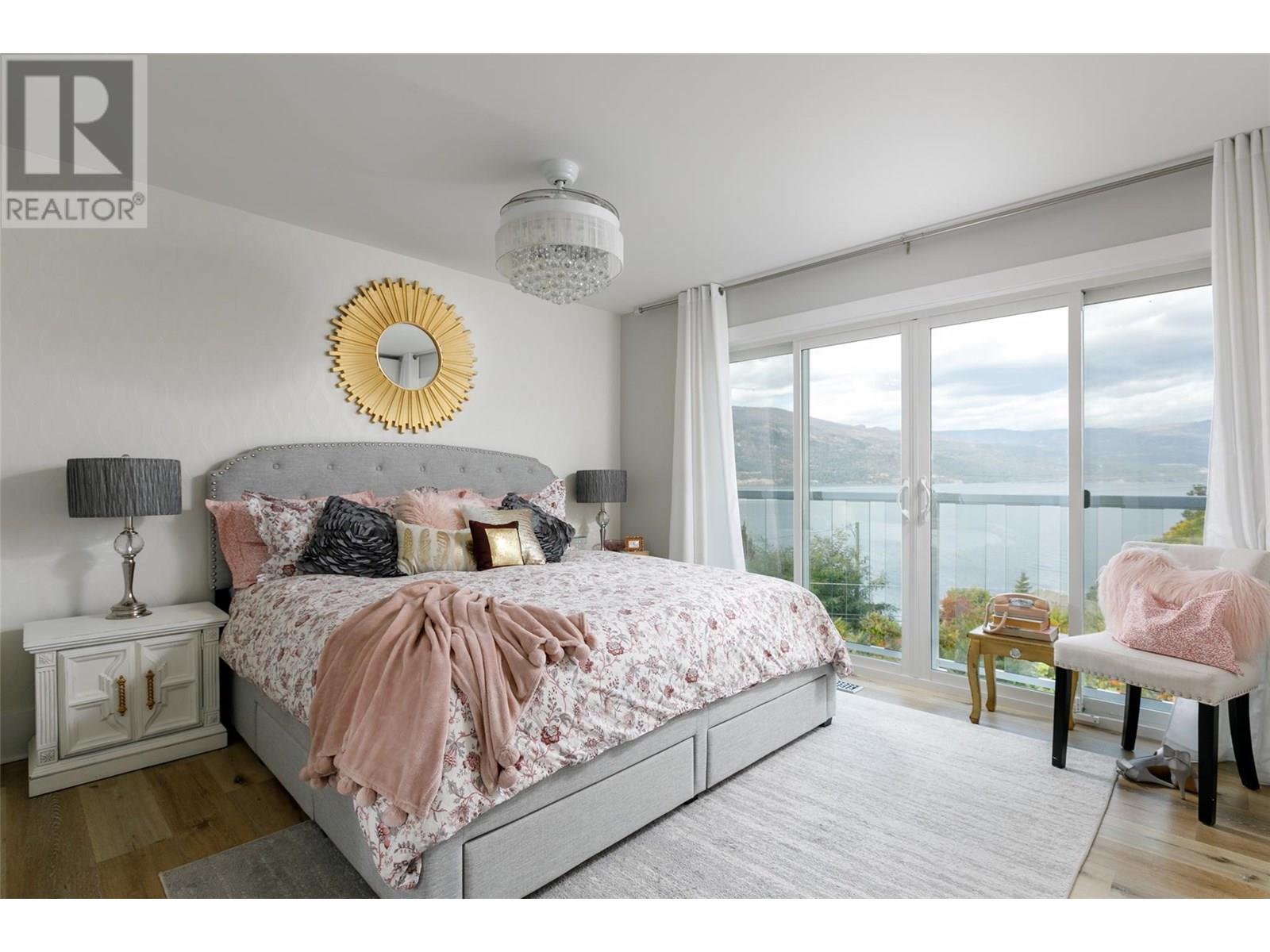  11935 Okanagan Centre Road West, Lake Country