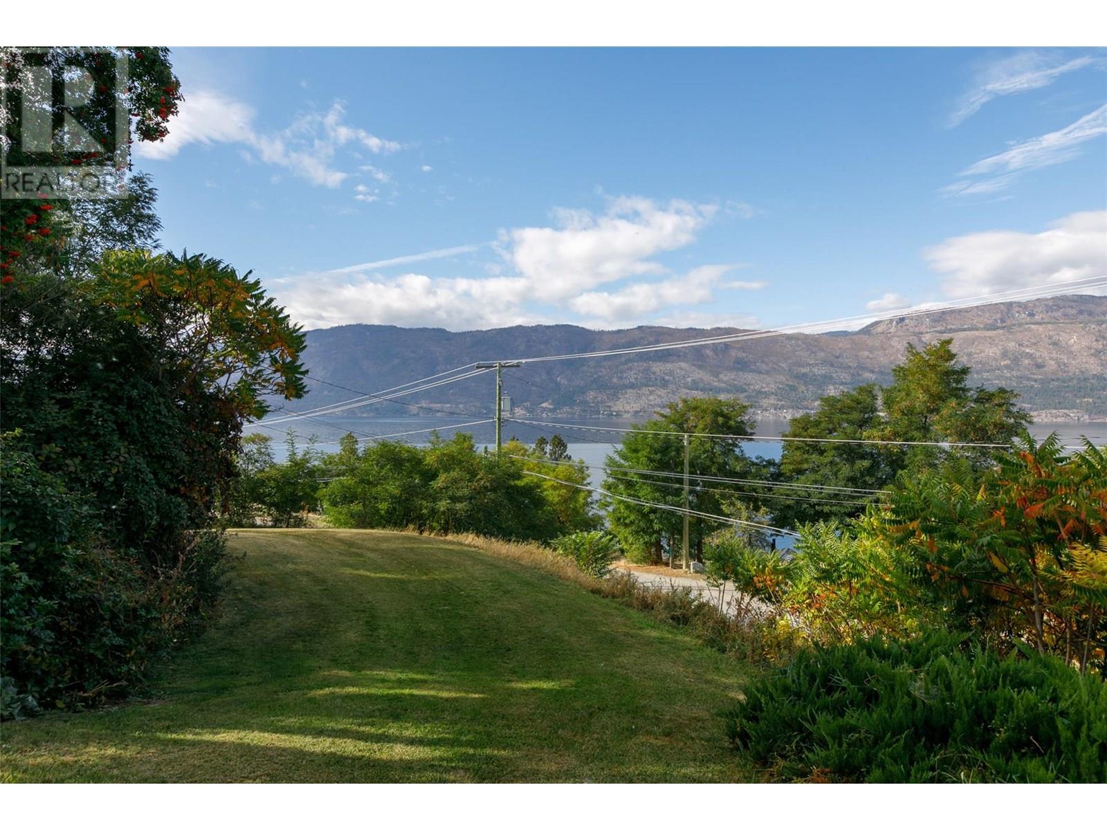  11935 Okanagan Centre Road West, Lake Country