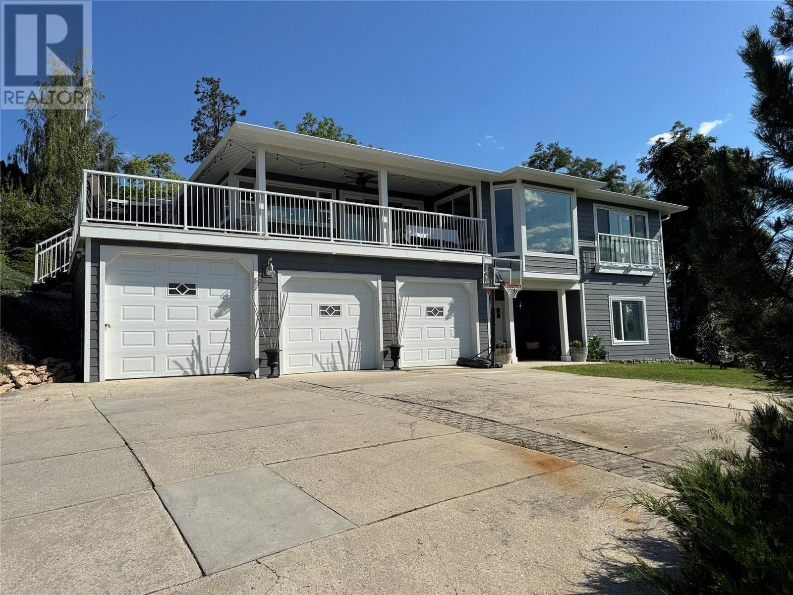  11935 Okanagan Centre Road West, Lake Country