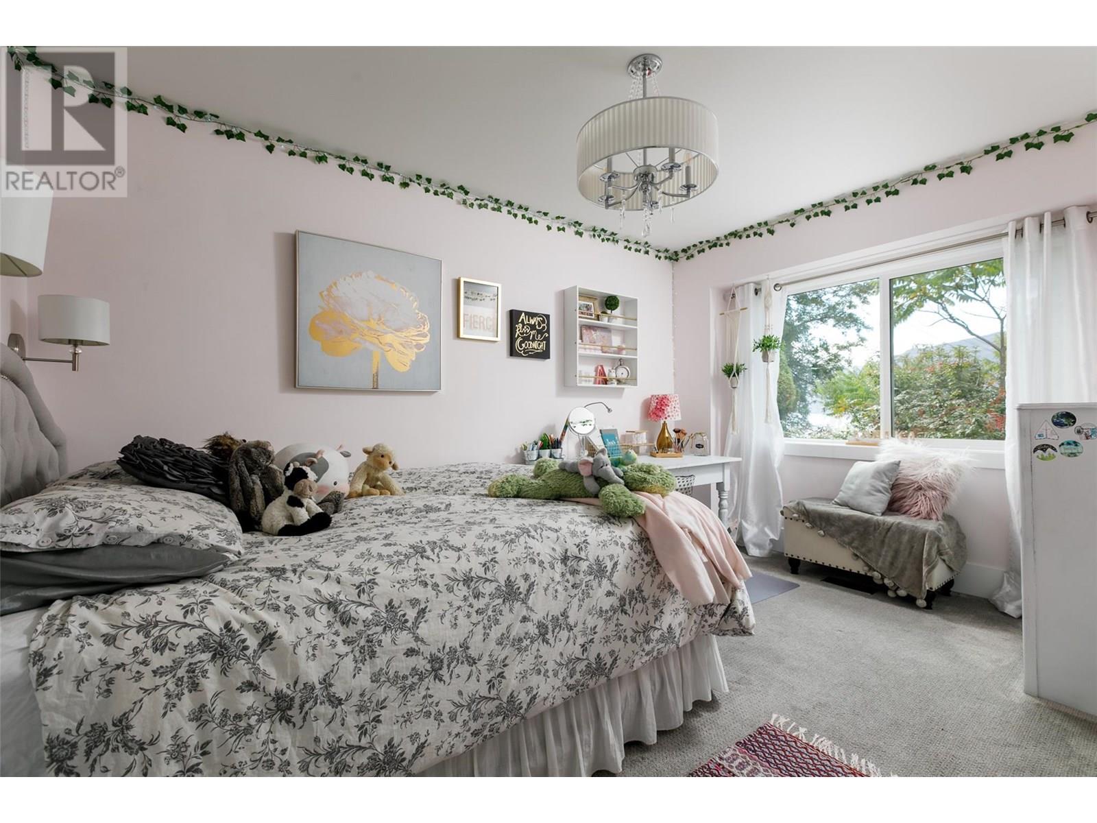  11935 Okanagan Centre Road West, Lake Country