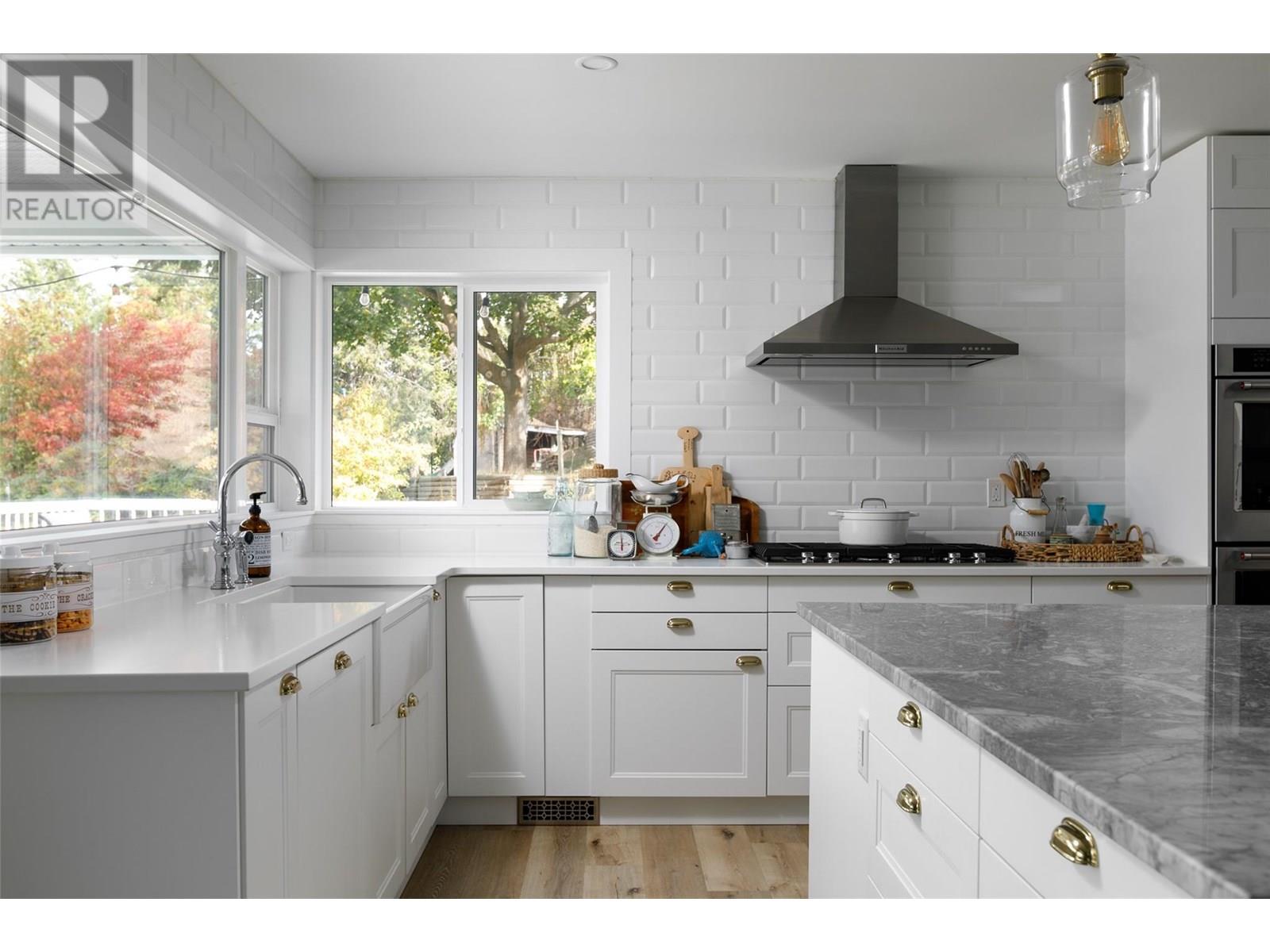  11935 Okanagan Centre Road West, Lake Country