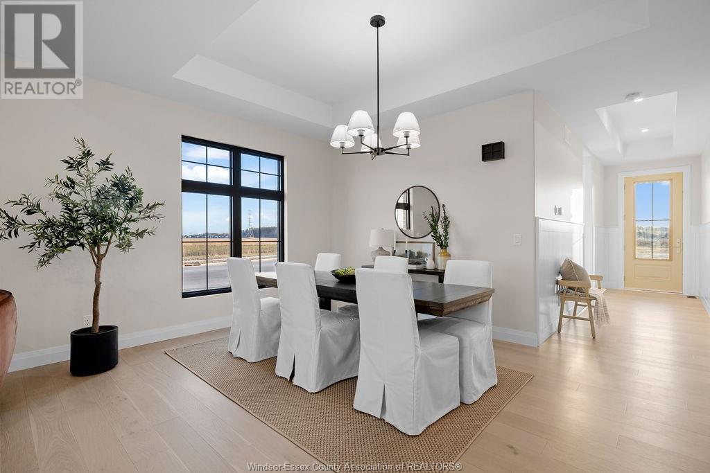 Photo 13 of 7598 Silverleaf Lane, Lasalle ON