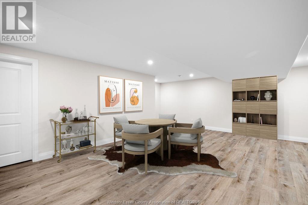 Photo 41 of 7598 Silverleaf Lane, Lasalle ON