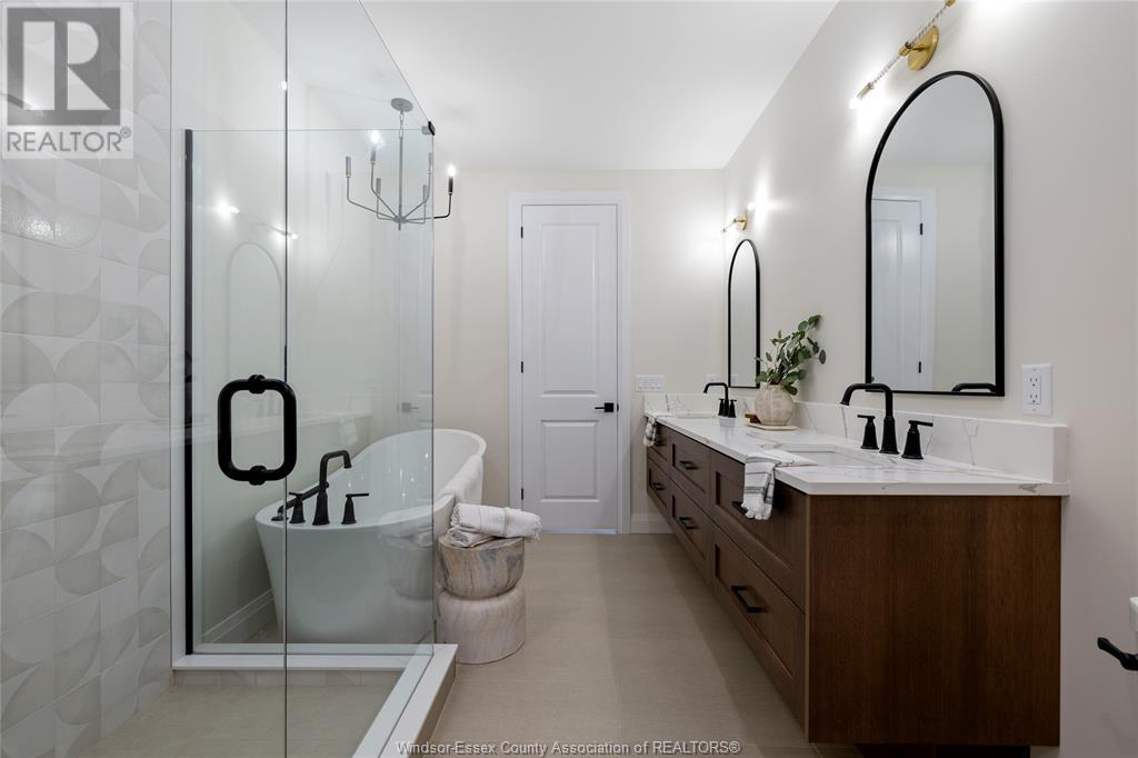 Photo 24 of 167 Whelan Avenue, Amherstburg ON