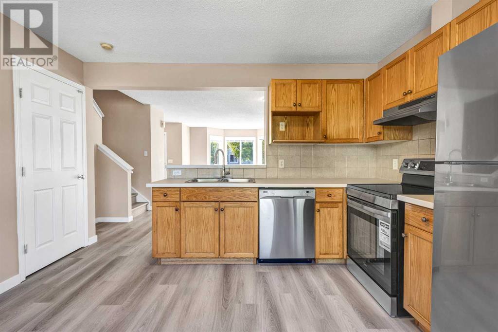Single Family House for Sale in  Royal Birch Villas NW Royal Oak Calgary 