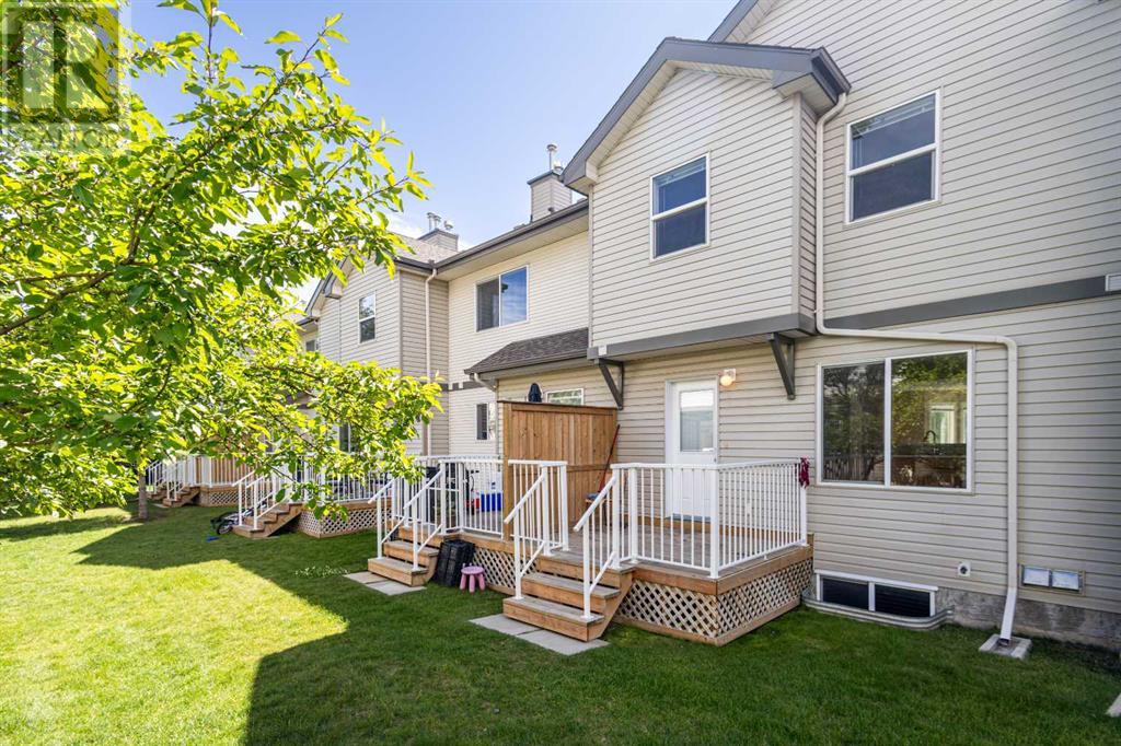 Single Family House for Sale in  Royal Birch Villas NW Royal Oak Calgary 