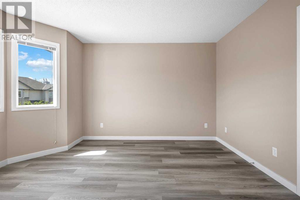 Single Family House for Sale in  Royal Birch Villas NW Royal Oak Calgary 