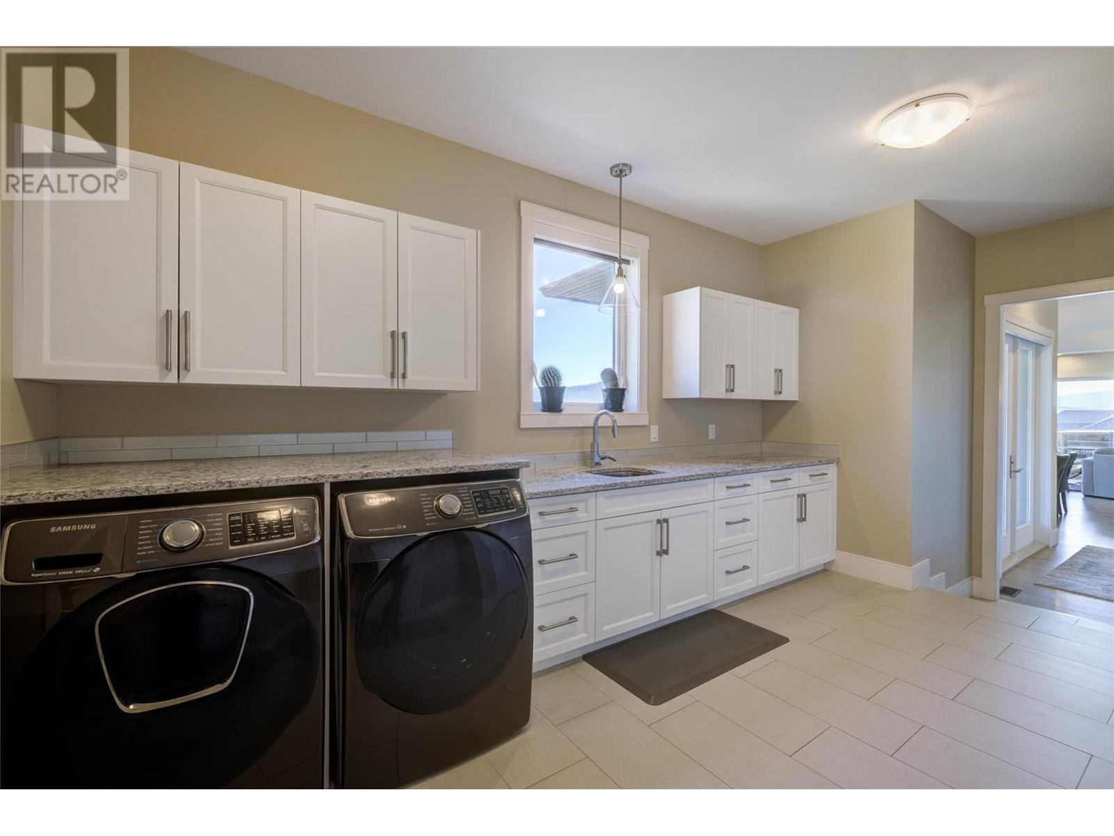  3357 Hihannah View, West Kelowna