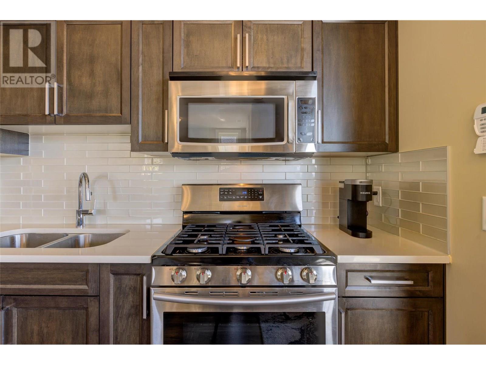  3357 Hihannah View, West Kelowna