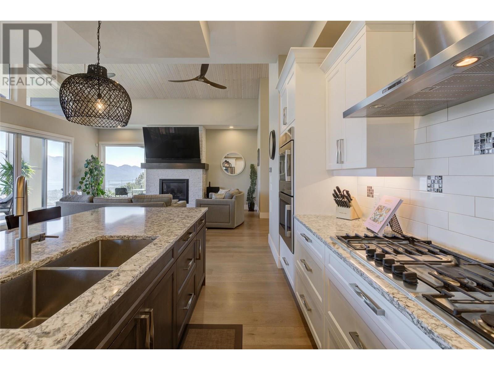  3357 Hihannah View, West Kelowna