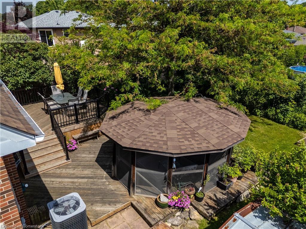 Photo 26 of 129 Broker Drive, Hamilton ON