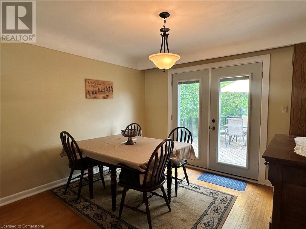 Photo 18 of 129 Broker Drive, Hamilton ON