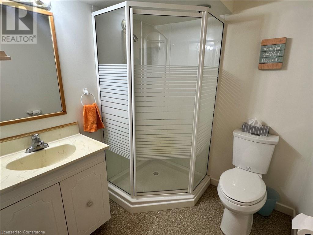 Photo 7 of 129 Broker Drive, Hamilton ON