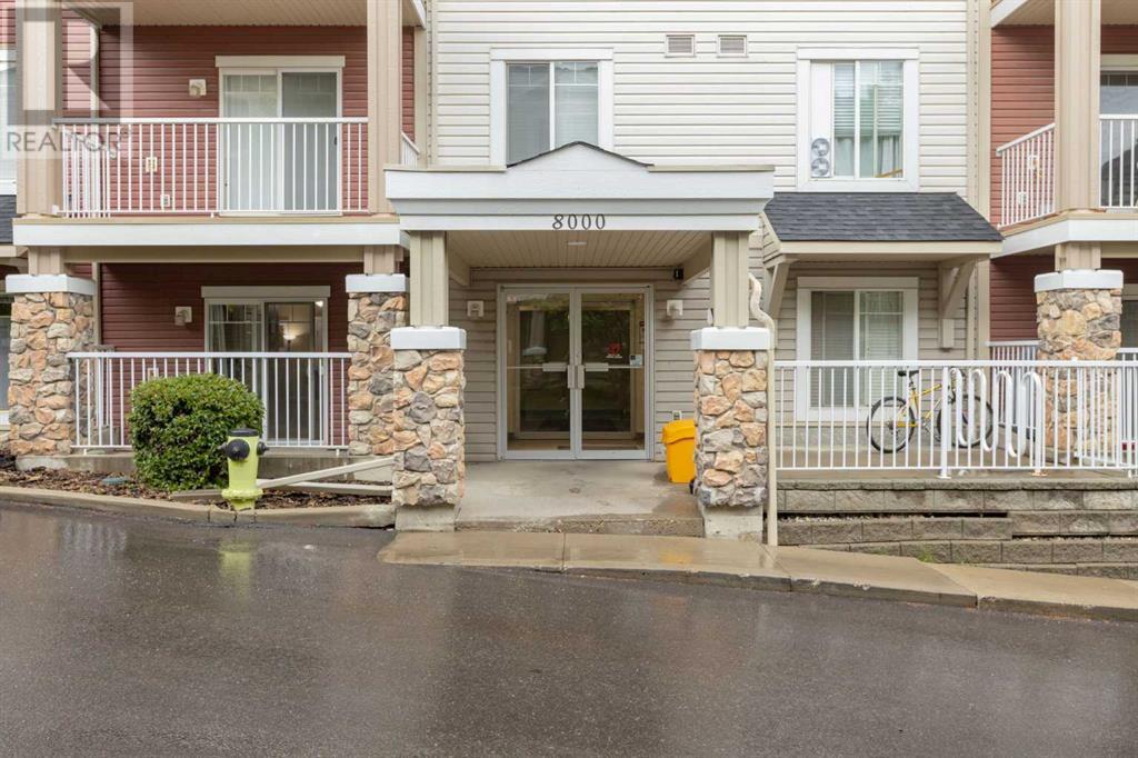 Single Family House for Sale in   Panamount Drive NW Panorama Hills Calgary 