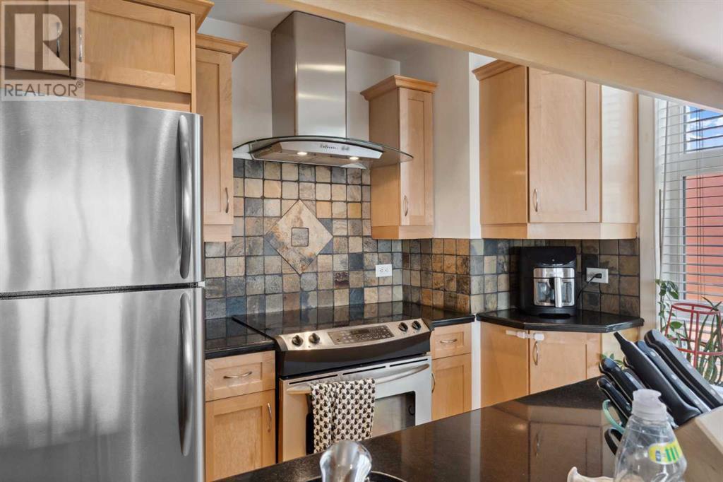 Single Family House for Sale in    Street NE Renfrew Calgary 
