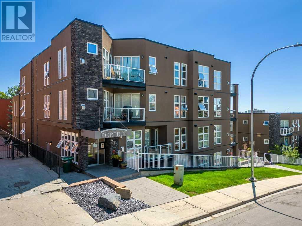 Single Family House for Sale in    Street NE Renfrew Calgary 