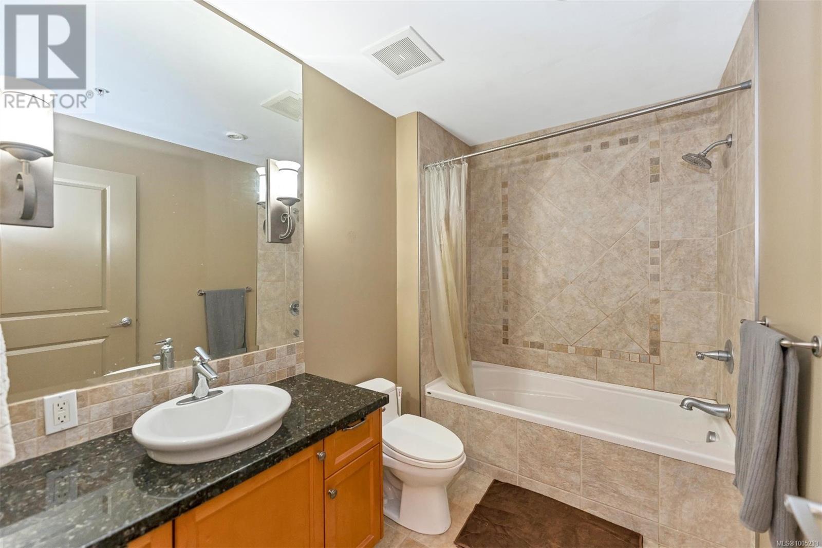 Photo 21 of 318 1620 Mckenzie Ave, Saanich BC