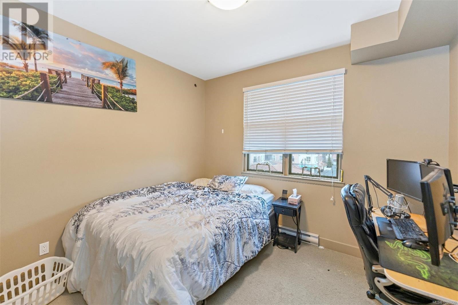 Photo 18 of 318 1620 Mckenzie Ave, Saanich BC