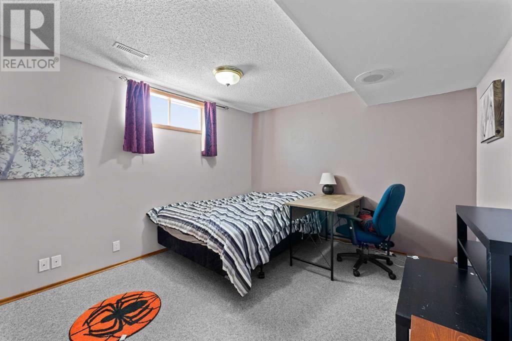 Single Family House Bungalow for Sale in  Beddington Circle NE Beddington Heights Calgary 
