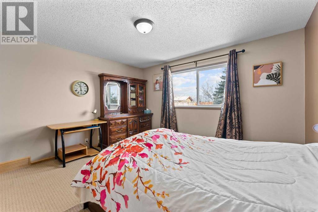 Single Family House Bungalow for Sale in  Beddington Circle NE Beddington Heights Calgary 