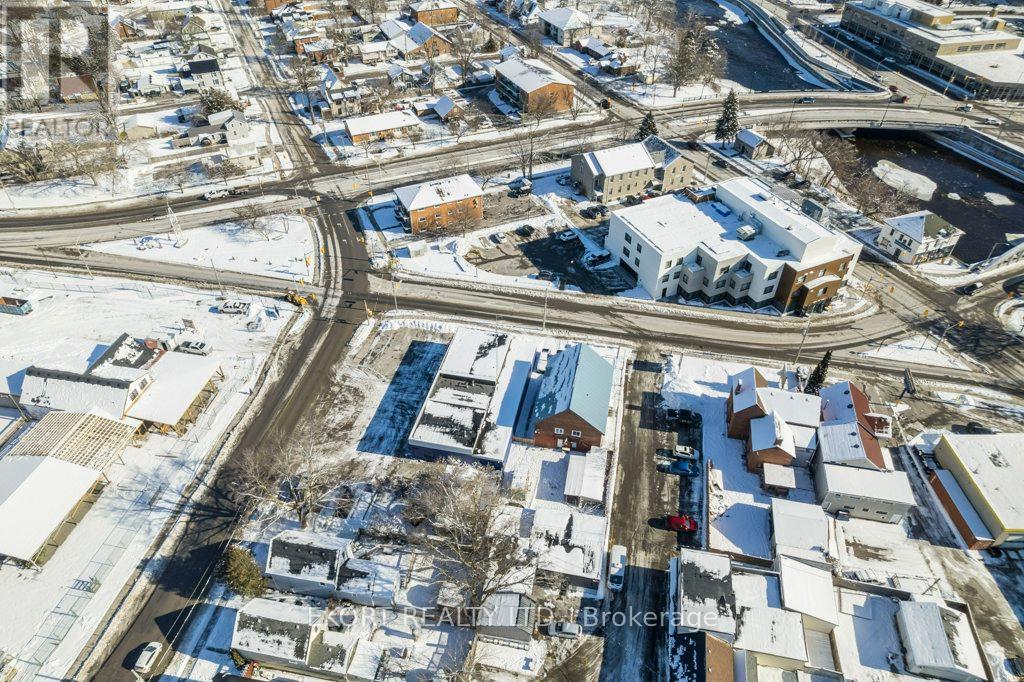 Photo 26 of 24 North Front Street, Belleville ON