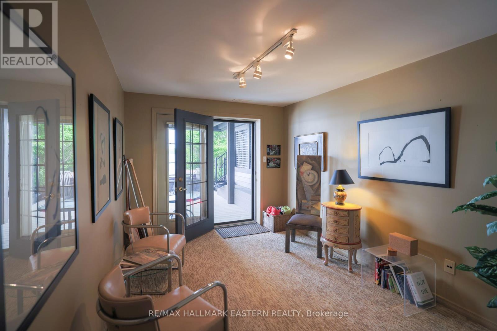 Photo 7 of 1052 Tedford Lane, Dourodummer ON