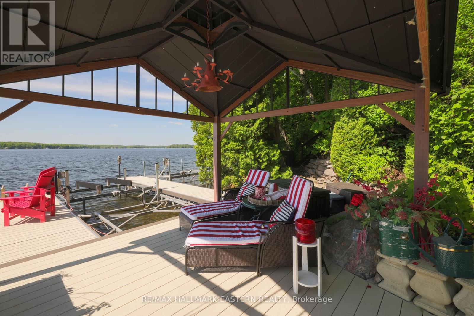 Photo 42 of 1052 Tedford Lane, Dourodummer ON
