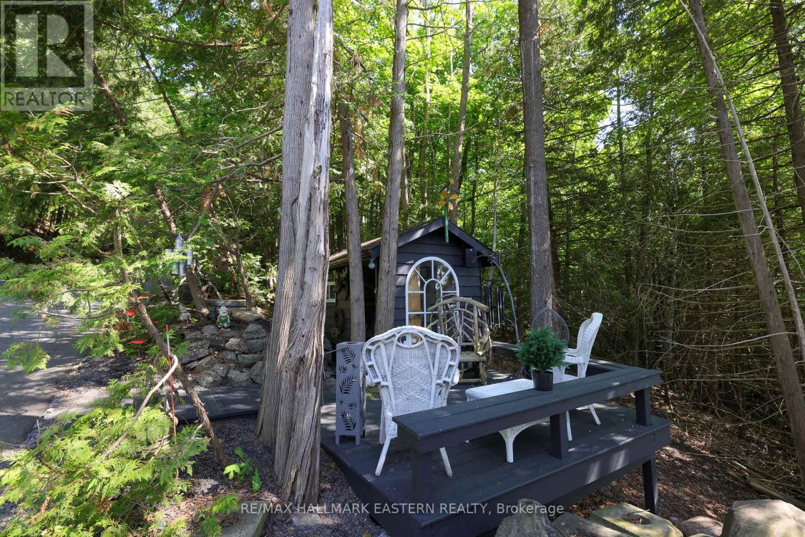 Photo 31 of 1052 Tedford Lane, Dourodummer ON