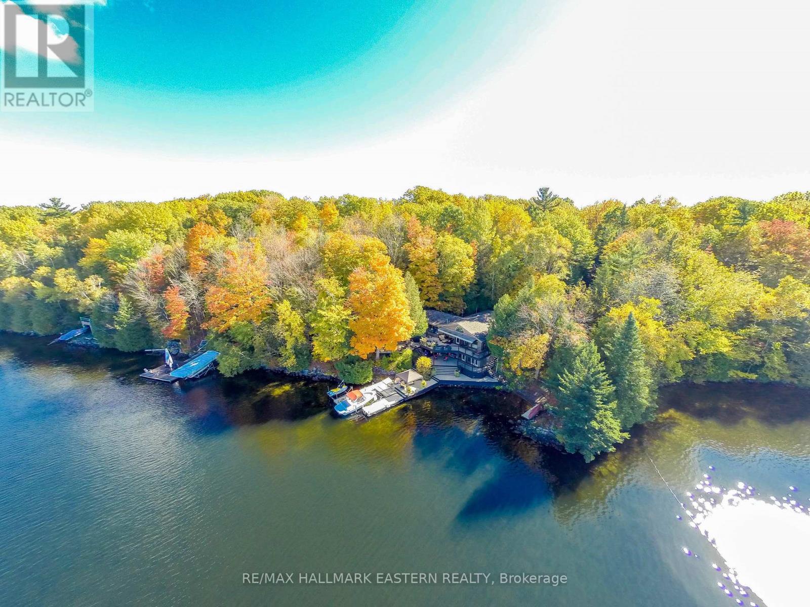 Photo 2 of 1052 Tedford Lane, Dourodummer ON