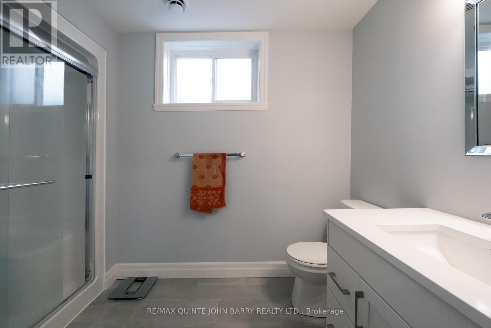 Photo 20 of 29 Cattail Crescent, Quinte West ON