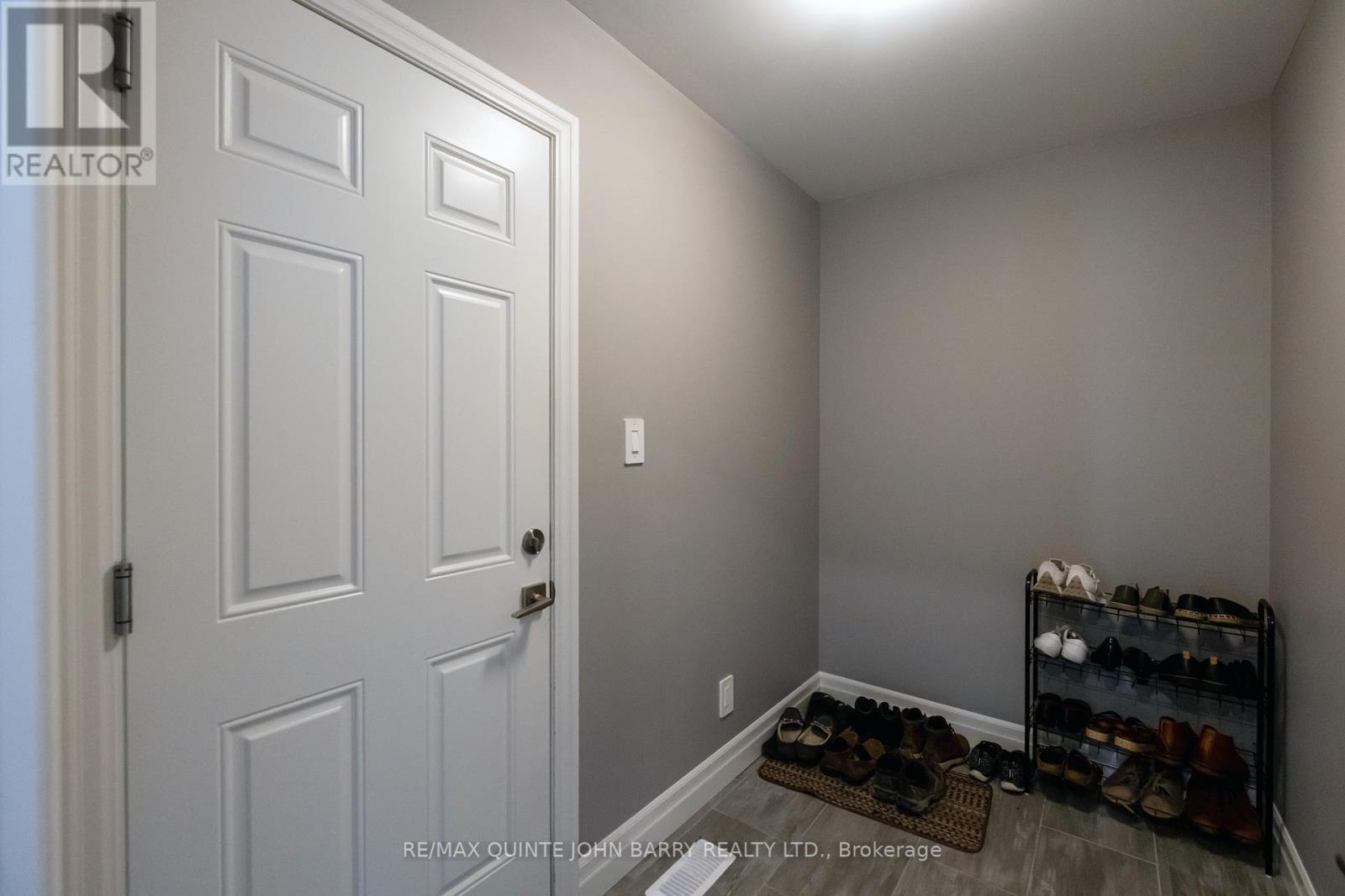 Photo 6 of 29 Cattail Crescent, Quinte West ON