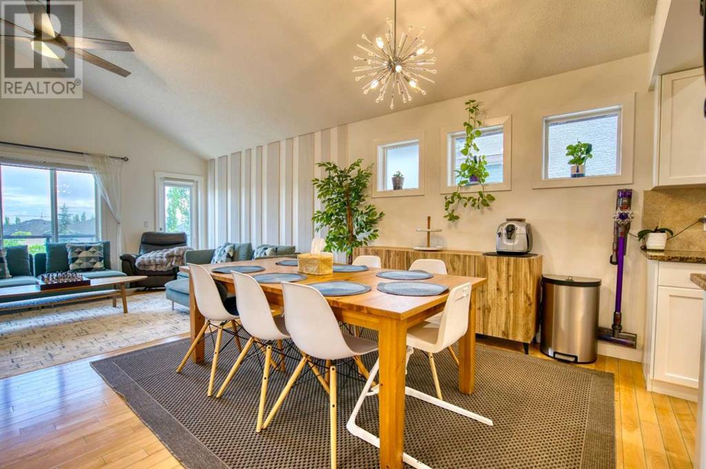 Photo 15 of 109 Aspen Stone Place Sw, Calgary AB