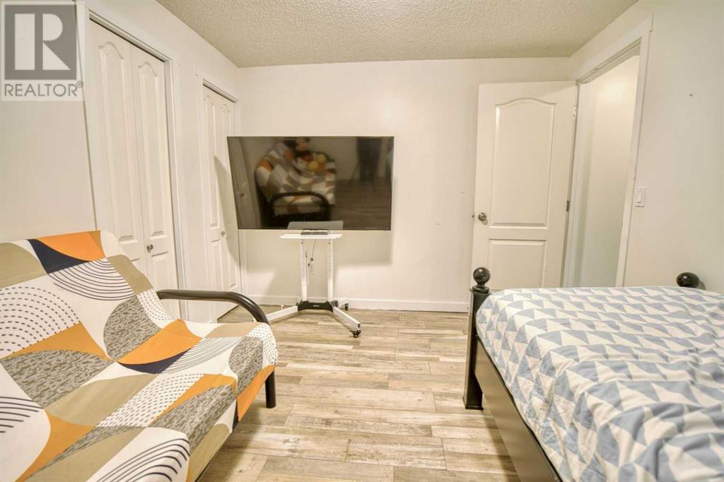 Photo 17 of 109 Aspen Stone Place Sw, Calgary AB