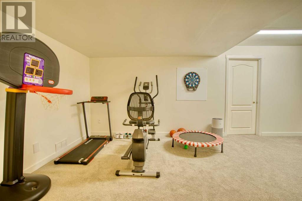 Photo 14 of 109 Aspen Stone Place Sw, Calgary AB