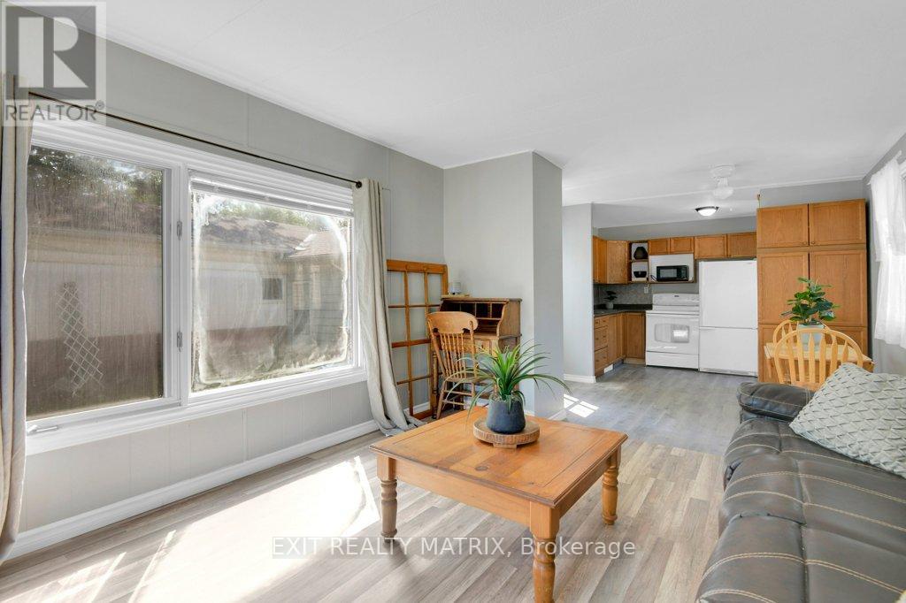 Photo 24 of 8930 Lynwood Park Private, Ottawa ON