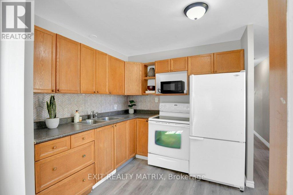Photo 28 of 8930 Lynwood Park Private, Ottawa ON