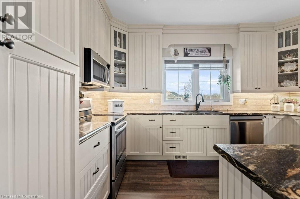 Photo 13 of 6 Silverthorne Court, Dunnville ON
