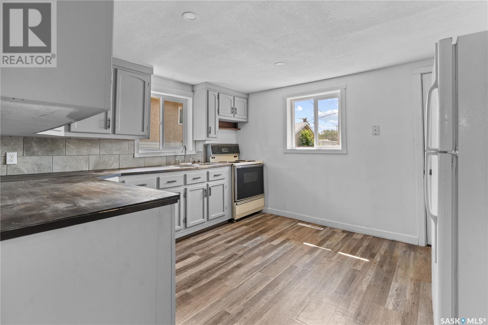 368 ROSE STREET - 14