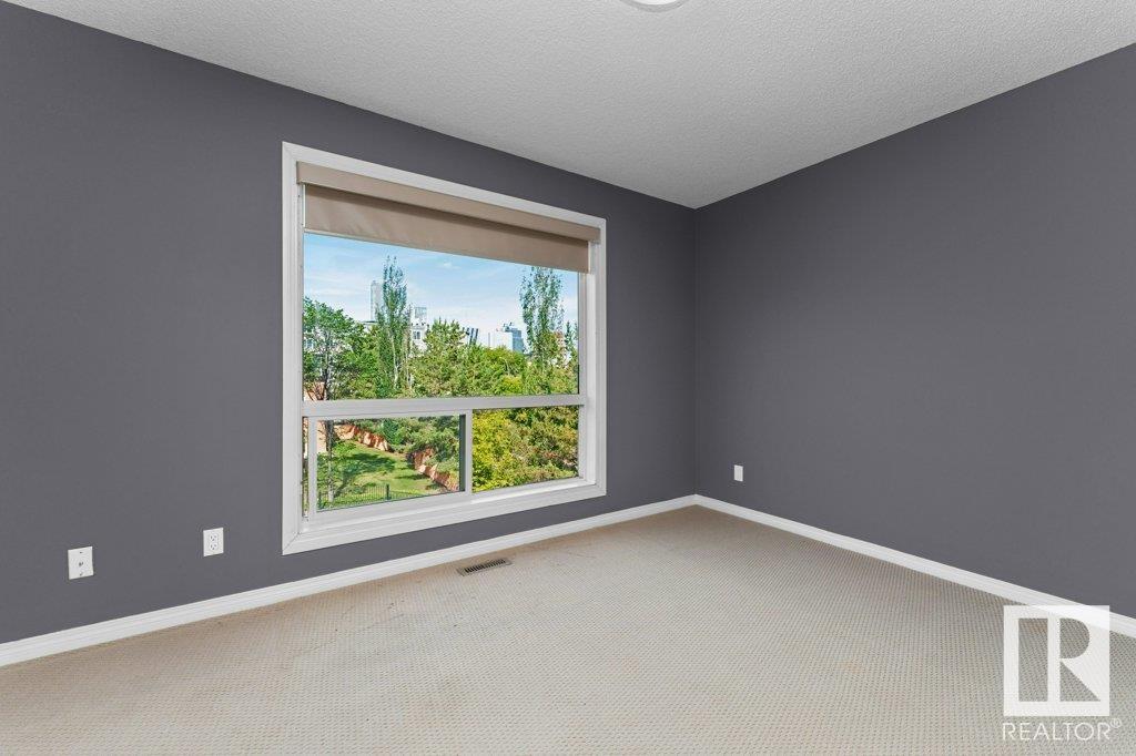Photo 38 of 214 10105 95 St Nw, Edmonton AB